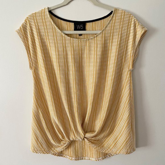 Anthropologie W5 Concepts Twist Front Top Short Sleeve S Yellow Knit Print - Picture 7 of 7